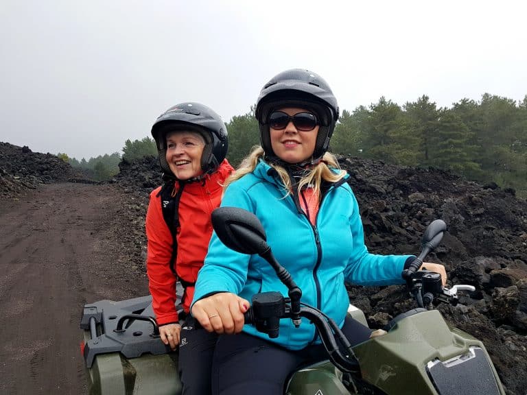 Quad escursione lava Etna Nord