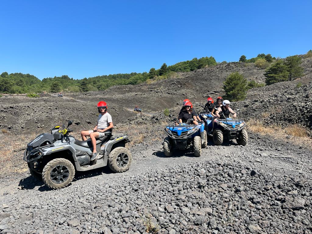 Tour in quad sulla lava vulcano Etna