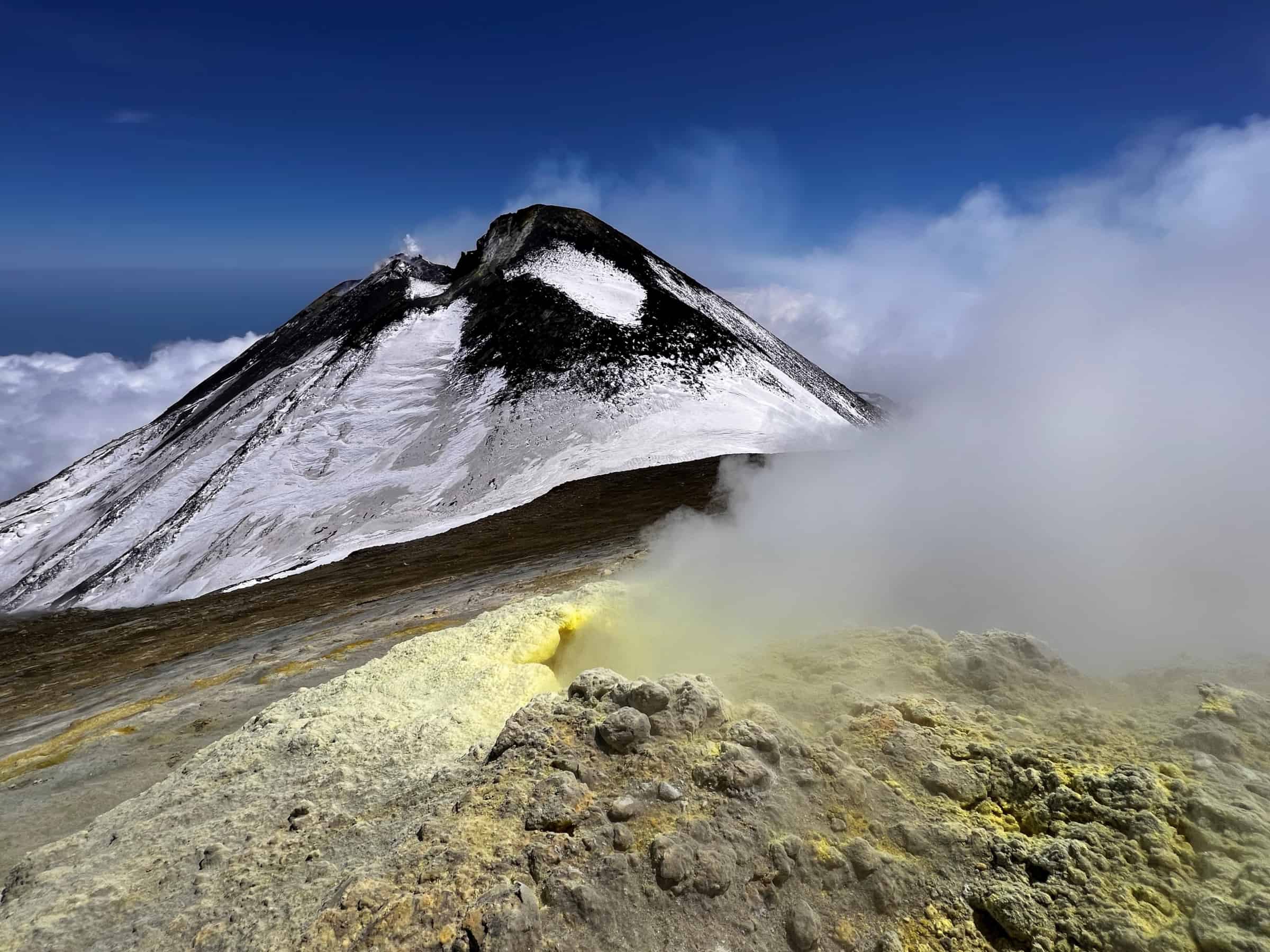 Solfo Etna vulcano top