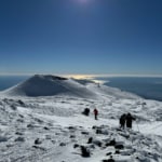 Trekking Etna inverno 3000 m. cratere del Laghetto vista mare Etna Sud