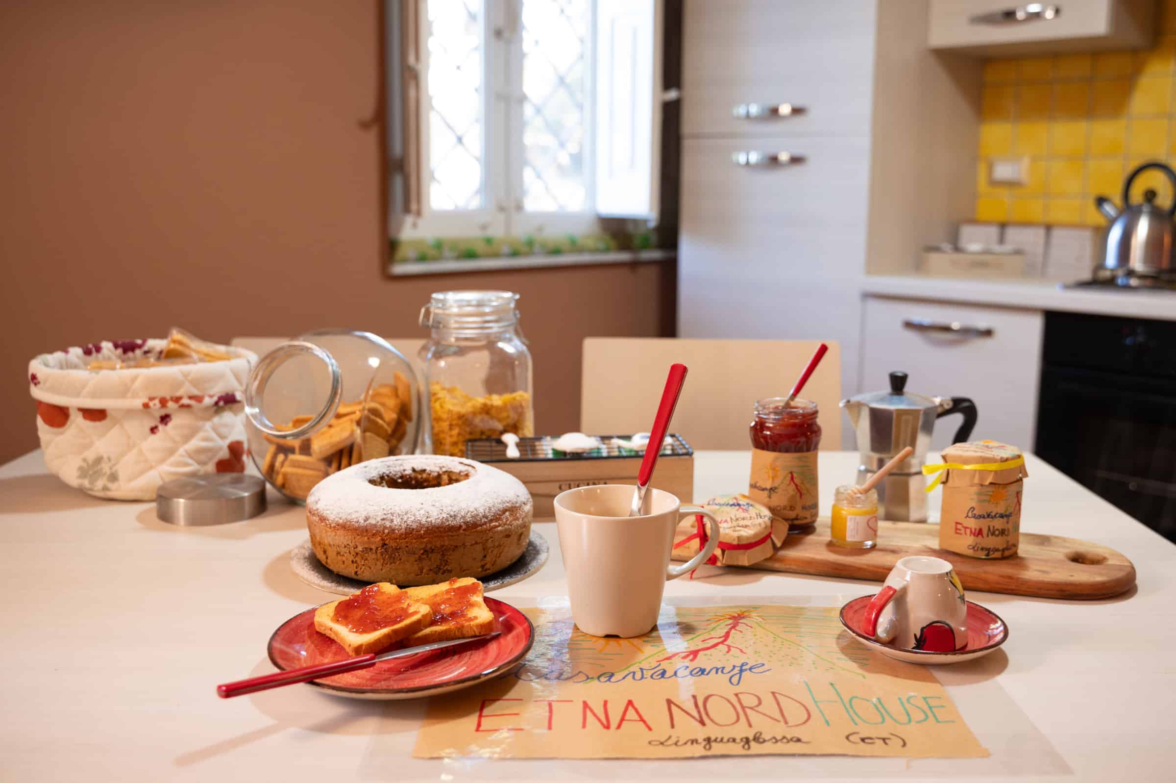 Colazione Etna Nord House primo piano