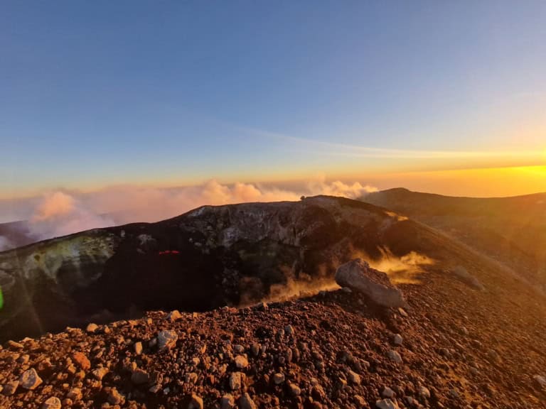 Etna top cratere sommitali eruzione lava