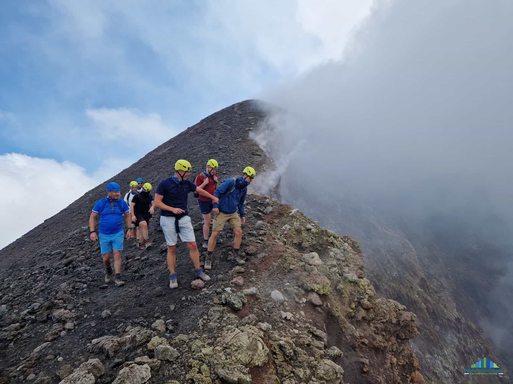 Crateri sommitali Etna con bus (a/r) 3347m